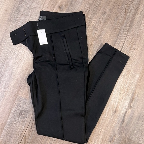 LOFT Pants - NWT loft black riding leggings size 6
